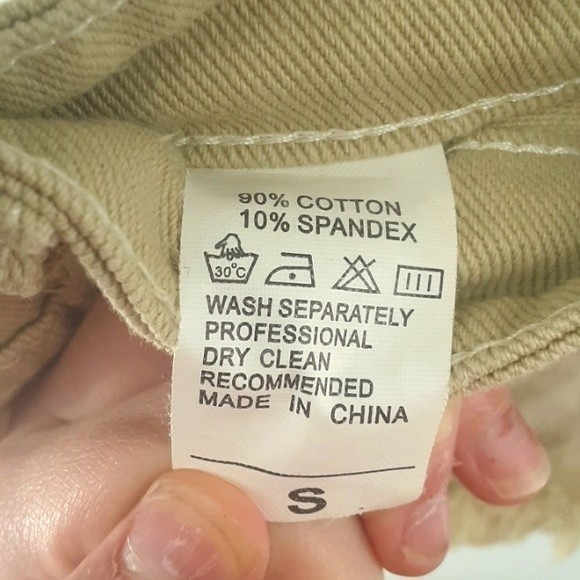 Size s tan unbranded cute shorts - Picture 9 of 9